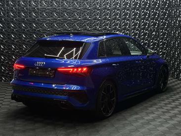 Audi RS3 Sportback — photo 8