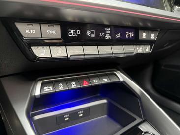Audi RS3 Sportback — photo 19