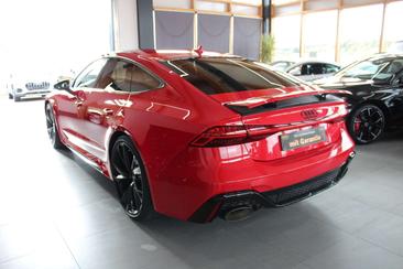 Audi RS7 — photo 6