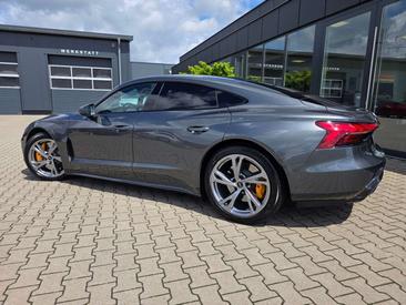 Audi E-tron GT Berline Quattro 350 KW — photo 5
