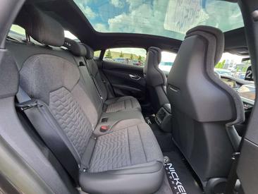 Audi E-tron GT Berline Quattro 350 KW — photo 20