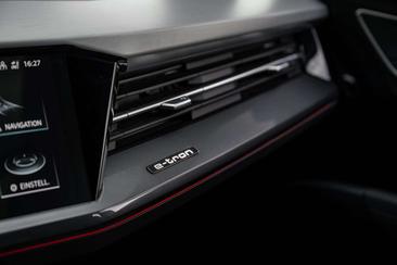 Audi Q4 E-tron 40 150 KW — photo 24