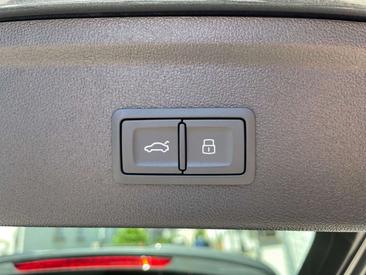 Audi RS3 Sportback — photo 40