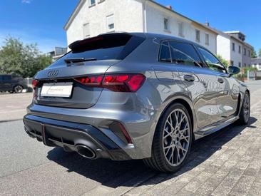 Audi RS3 Sportback — photo 45