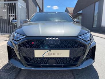 Audi RS3 Sportback — photo 46