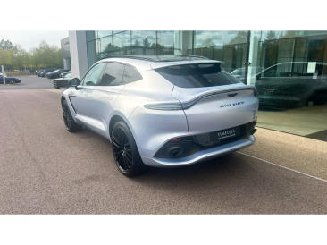 Aston Martin DBX V8 2024 Argent — photo 34