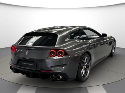 Ferrari GTC4Lusso T