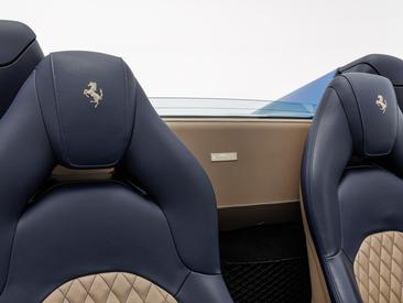 Ferrari 488 Spider 2016 Bleu — photo 13