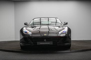 Ferrari GTC4Lusso T — photo 2