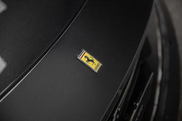 Ferrari GTC4Lusso T — photo 36
