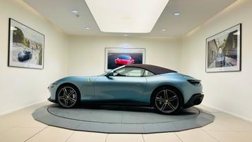 Ferrari Roma Spider 2025 Celeste F169S — photo 34