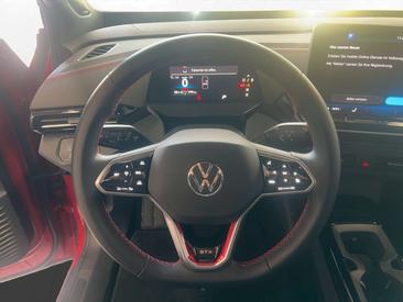 Volkswagen ID.5 Coupé SUV GTX Performance 4MOTION — photo 8