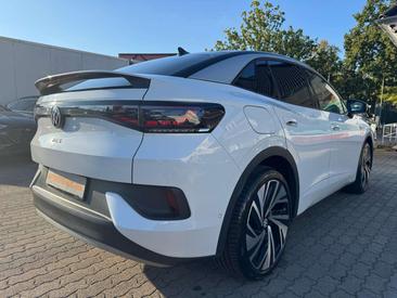 Volkswagen ID.5 Coupé SUV Pro Performance — photo 4