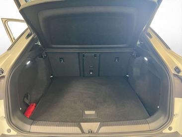 Volkswagen ID.5 Coupé SUV Pro Performance — photo 13