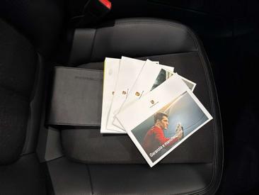 Porsche Macan Base — photo 13