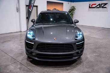 Porsche Macan Base — photo 2