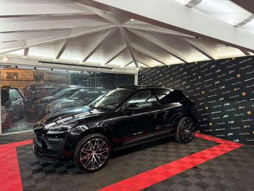 Porsche Macan Base — photo 4