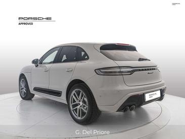 Porsche Macan Base — photo 8