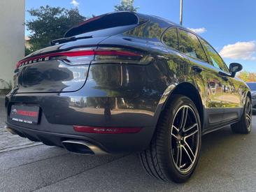 Porsche Macan Base — photo 8