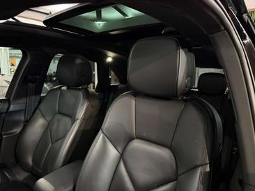 Porsche Macan Base — photo 14
