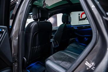 Porsche Macan Base — photo 18