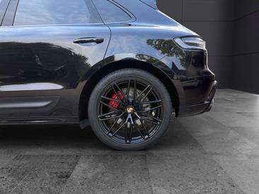Porsche Macan GTS — photo 8