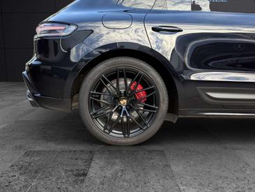 Porsche Macan GTS — photo 9