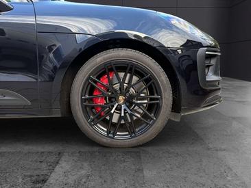 Porsche Macan GTS — photo 10