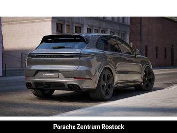 Porsche Cayenne III GTS — photo 9