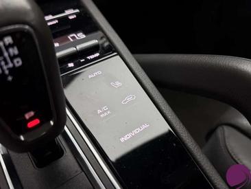Porsche Cayenne III E-Hybrid — photo 21