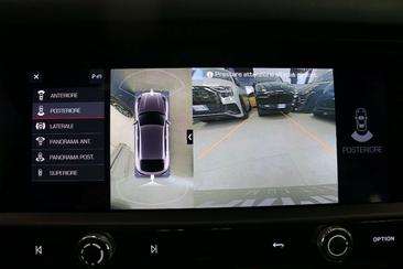 Porsche Macan Base — photo 14