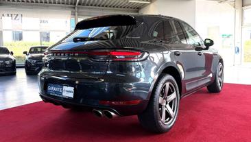 Porsche Macan S — photo 6