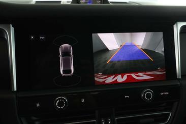 Porsche Macan Base — photo 20