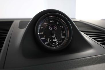 Porsche Macan Base — photo 26