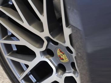 Porsche Macan Base — photo 7