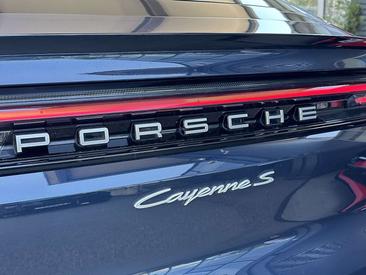 Porsche Cayenne III S, E-Hybrid — photo 10