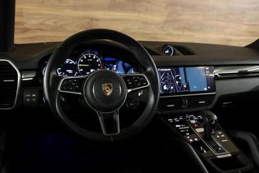 Porsche Cayenne III E-Hybrid — photo 24