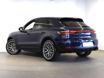 Porsche Macan Base — photo 11