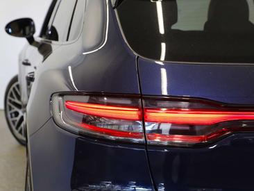 Porsche Macan Base — photo 12