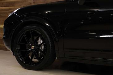 Porsche Cayenne III E-Hybrid — photo 27