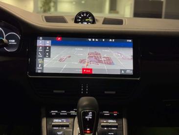 Porsche Cayenne III E-Hybrid — photo 27