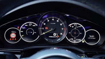 Porsche Cayenne III E-Hybrid — photo 24