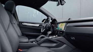 Porsche Cayenne III E-Hybrid — photo 30