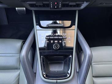 Porsche Cayenne III S, E-Hybrid — photo 31