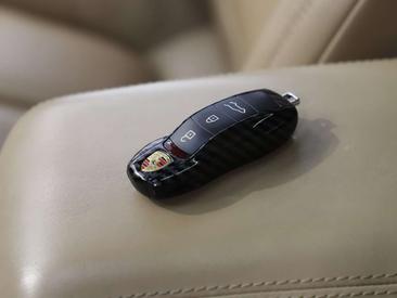 Porsche Macan Base — photo 32
