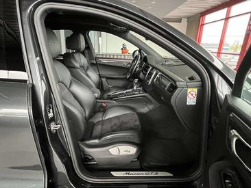Porsche Macan GTS — photo 15