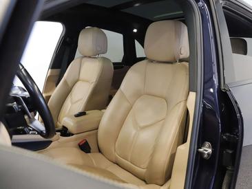 Porsche Macan Base — photo 34