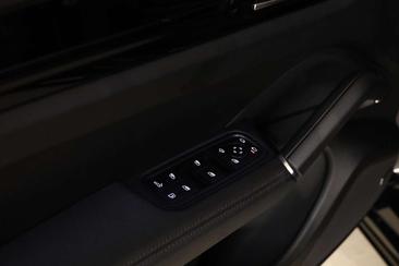 Porsche Cayenne III E-Hybrid — photo 42