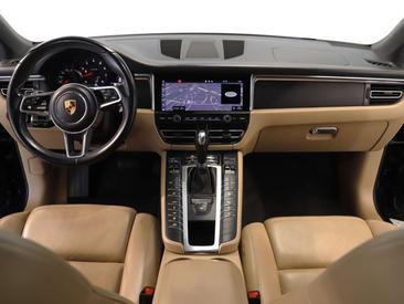 Porsche Macan Base — photo 37