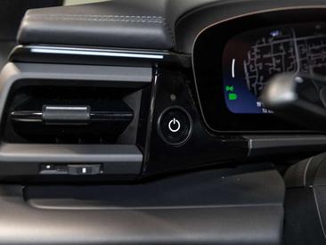 Porsche Macan Base — photo 39